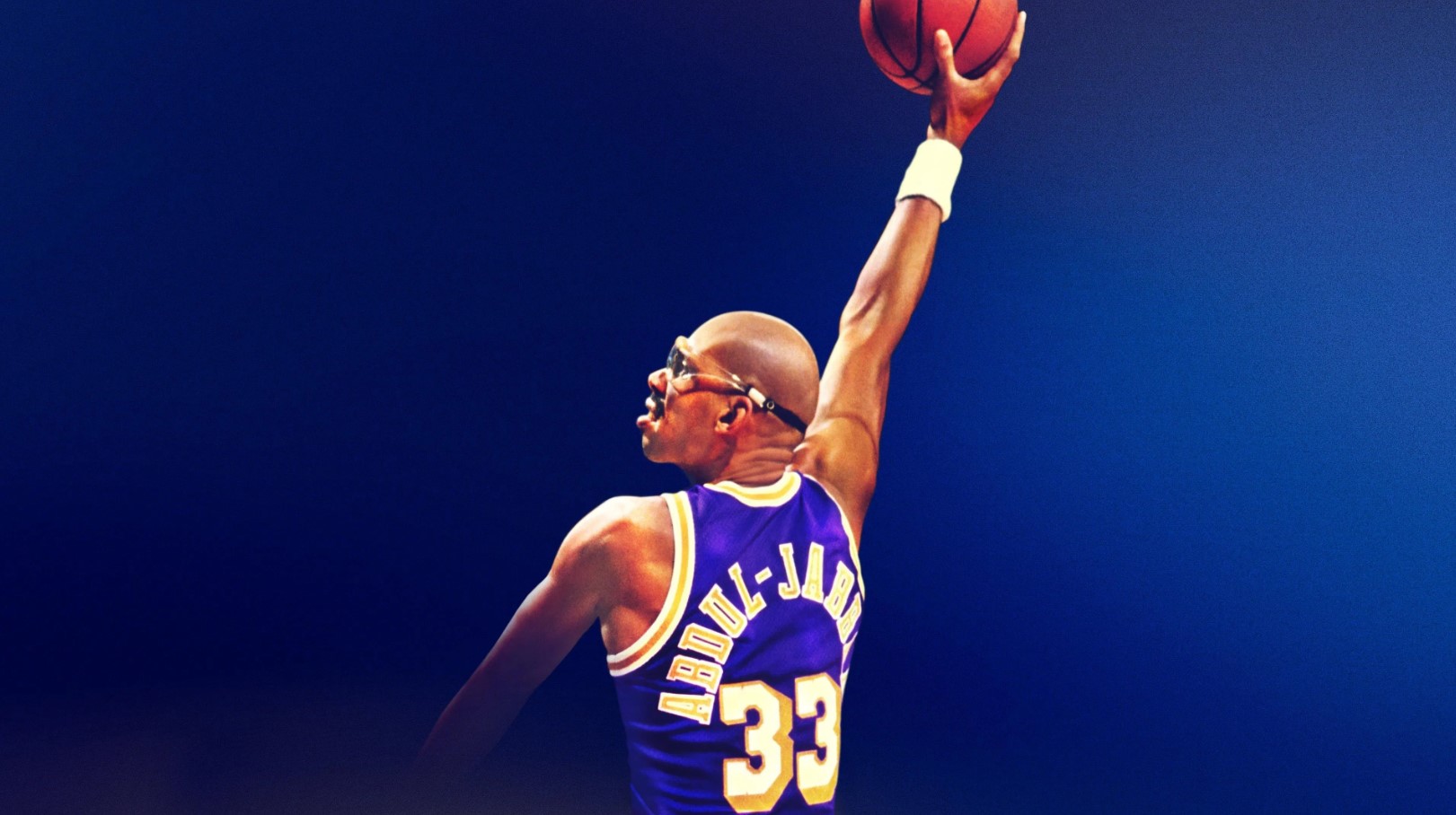 video-section-banner-image